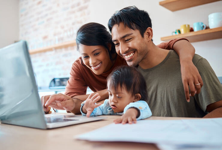 /wp-content/uploads/2024/04/young-family-securely-browses-internet-740x500-card-1445138910.jpg